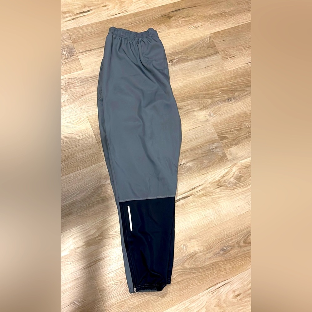 Nike running joggers